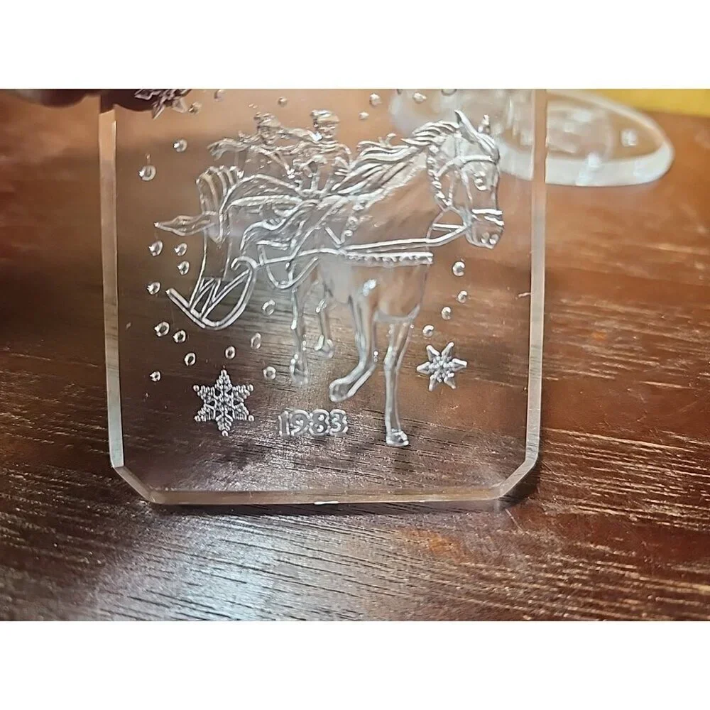 Lot of 2 Vintage 1983 Clear Acrylic Plastic 3
